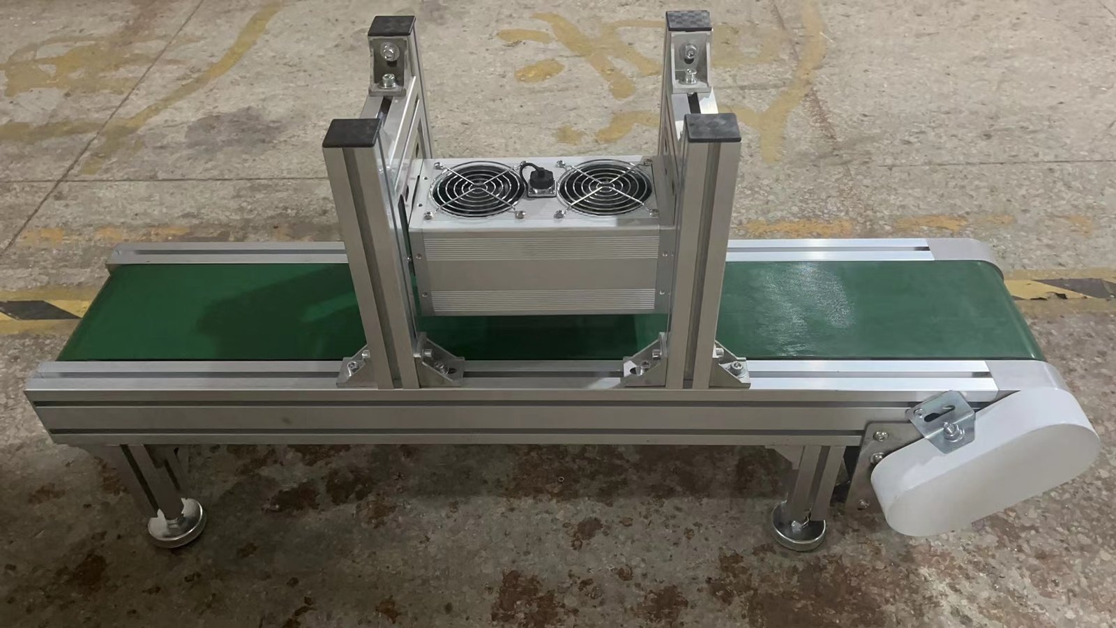 Línea de curado UV-LED JLK-GHL10010-F de sobremesa (100 × 100 mm)
