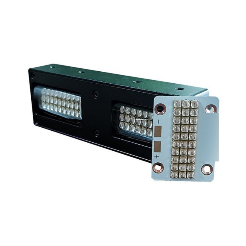 120 W UV-LED-Härtungslampe 45 × 20 × 2 mm, luftgekühlt